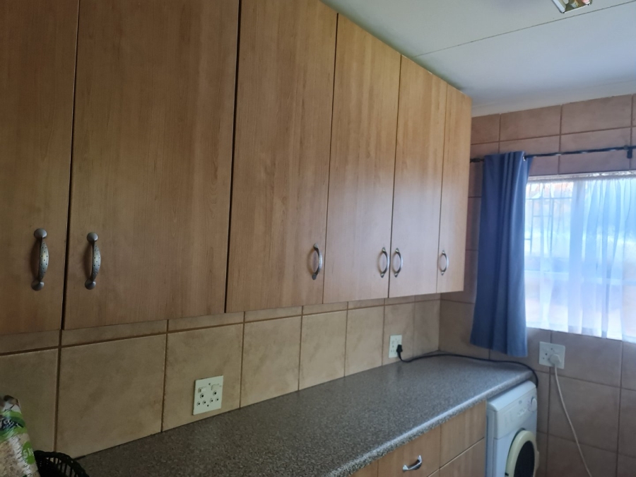 4 Bedroom Property for Sale in Safari Gardens North West